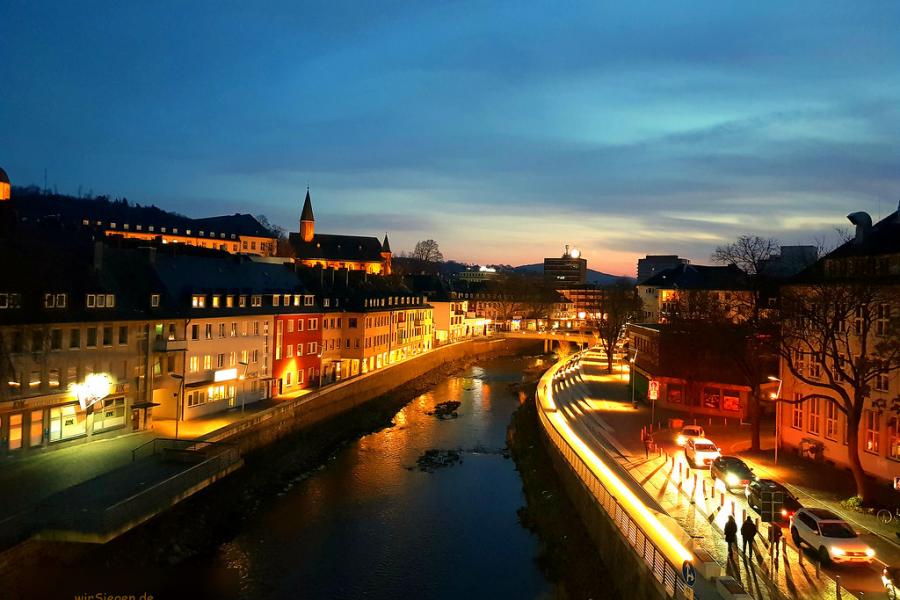 Siegen bei Nacht