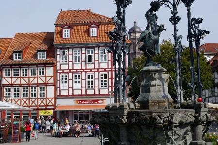 gaenseliesel-marktplatz-goettingen